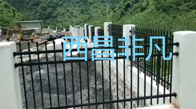 凉山彝族自治州西昌市布拖县龙潭镇污水处理厂烤漆围栏